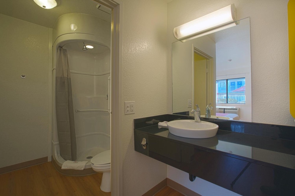 North Charleston Lodge - photo 27