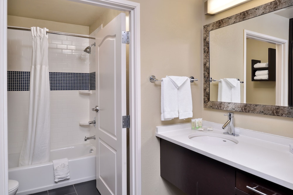 Staybridge Suites Stone Oak by IHG - photo 18