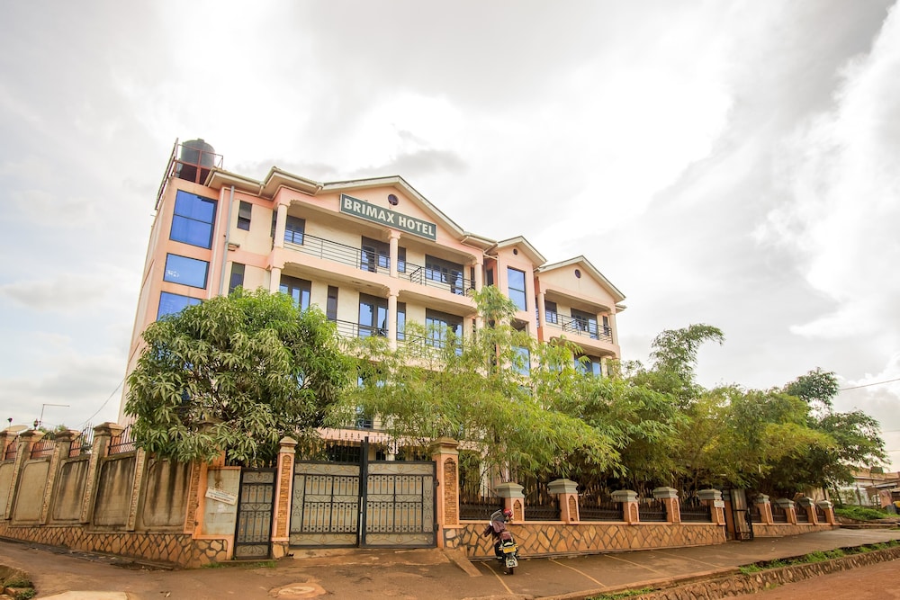 Brimax Hotel - carbon neutral hotel in Kampala
