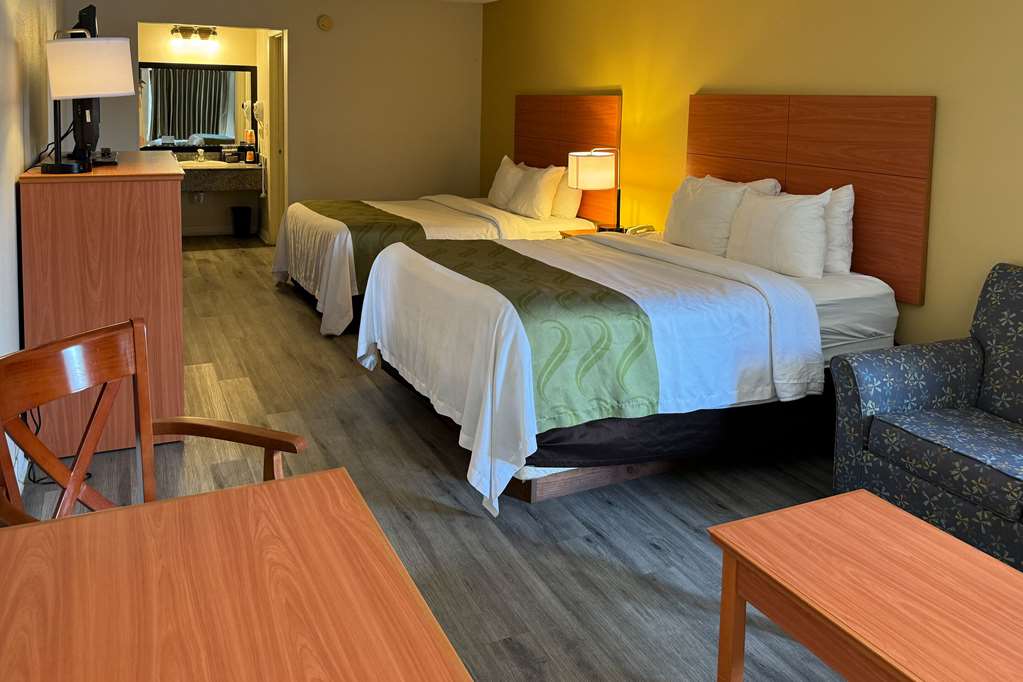 Quality Inn near Manatee Springs State Park - photo 18
