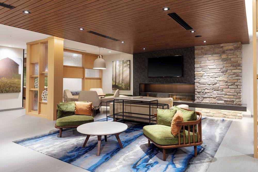 Fairfield Inn & Suites by Marriott Medford - photo 3