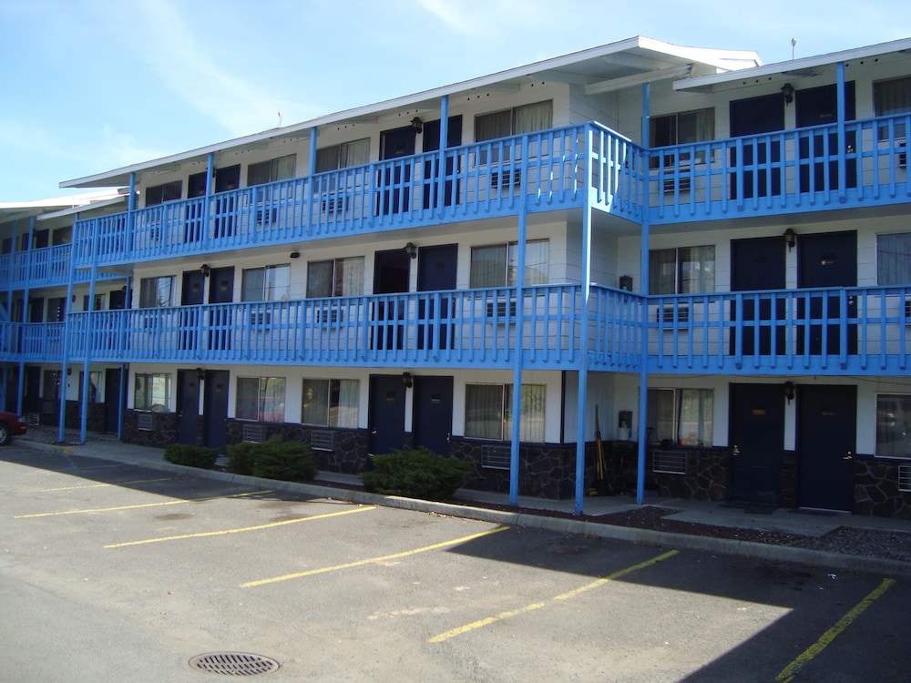 Willow Springs Motel - featured photo