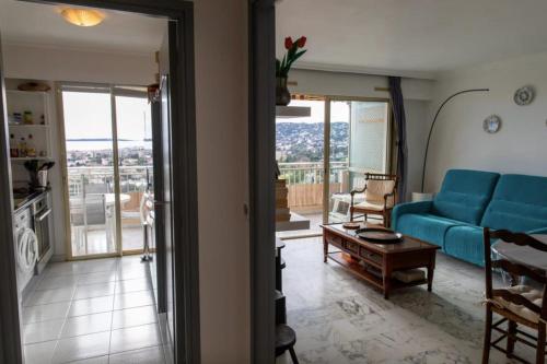 Lovely 48 m2 appt with sea view and swimming pool in Antibes, France