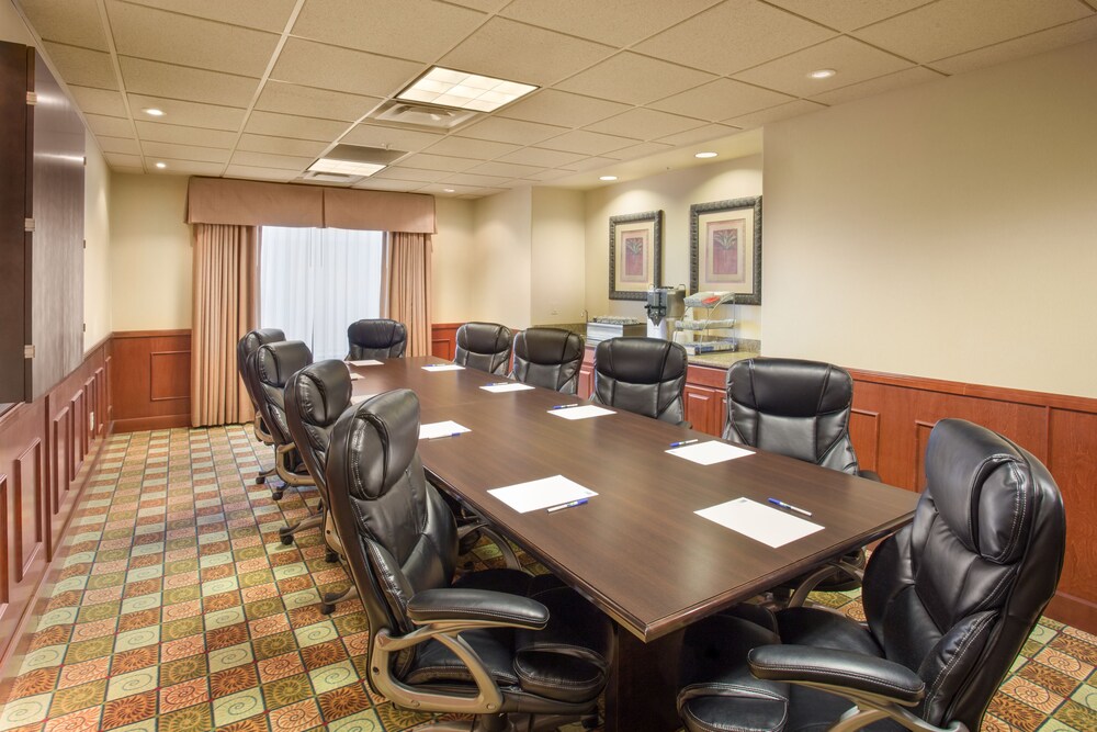 Holiday Inn Express & Suites Yuma by IHG - photo 34