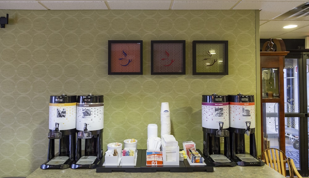 Hampton Inn Wooster - photo 56