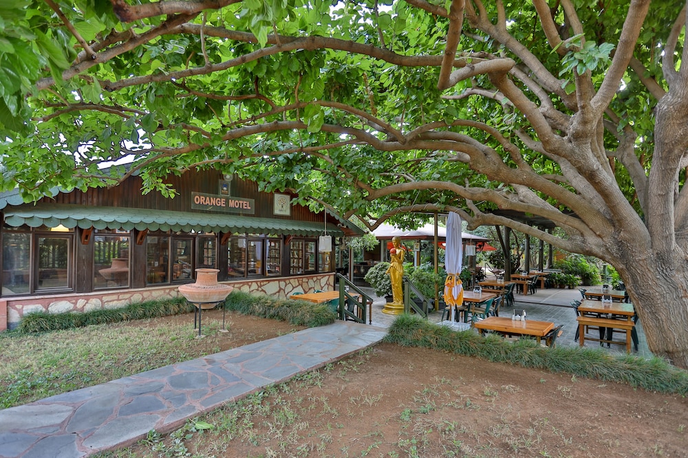 Çıralı Orange Motel - last minute hotel in Kemer