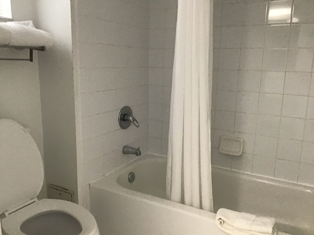 The Anastasia Inn - photo 27