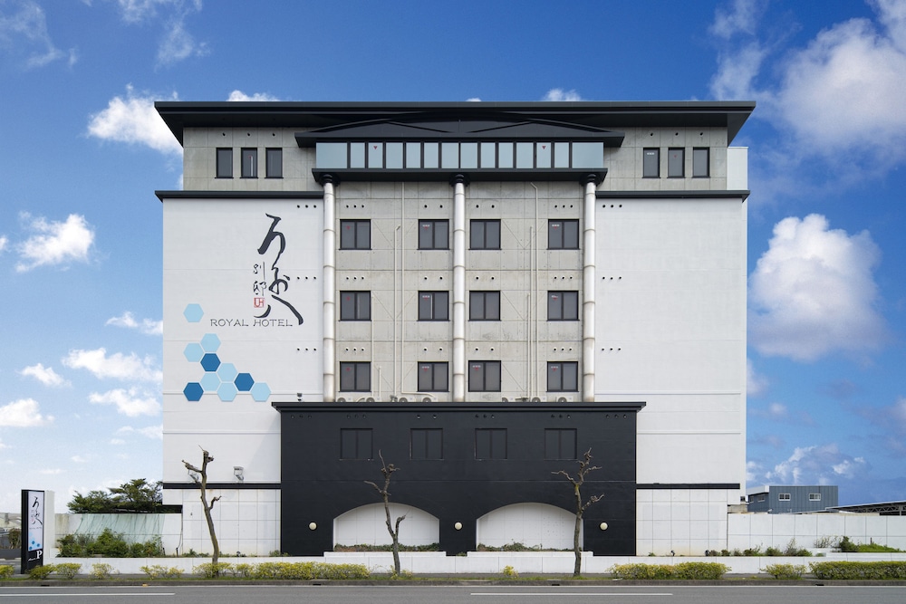 Royal Hotel Uohachi Bettei - carbon neutral hotel in Ogaki