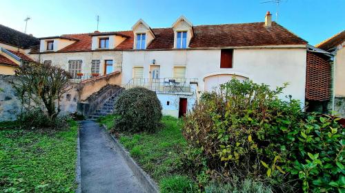 Le 3 Rue De Fontenay — Marmagne