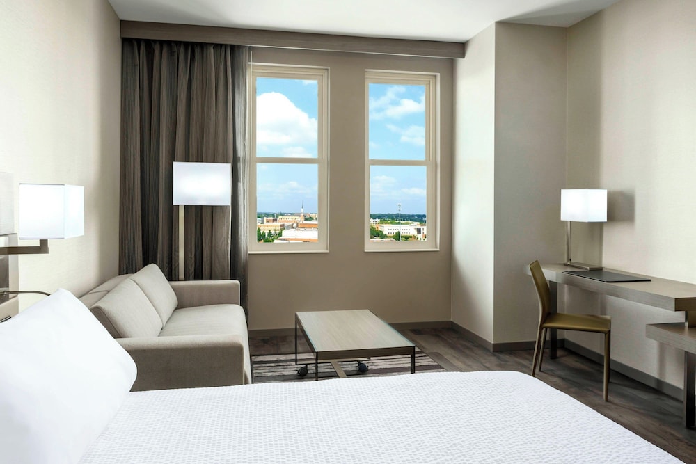 AC Hotel by Marriott Spartanburg - photo 14