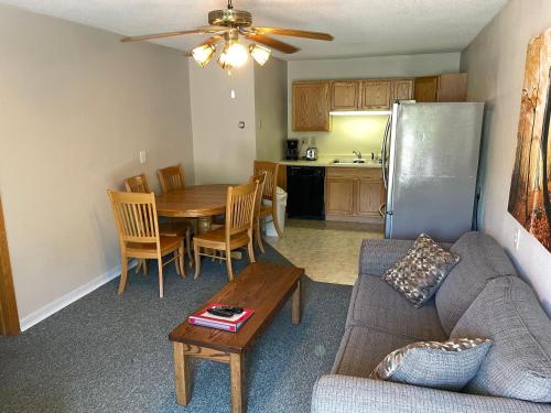 Quadna Mountain Village - photo 29