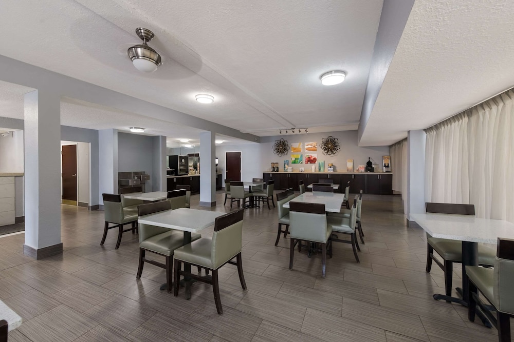 Quality Inn Orange Park Jacksonville - photo 26