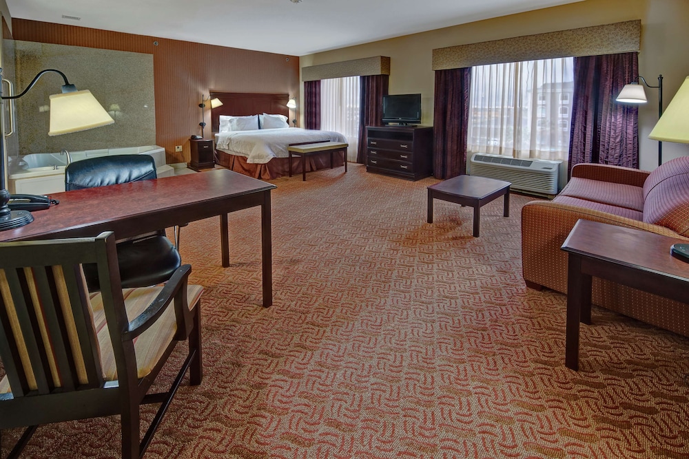 Hampton Inn Corsicana - photo 6