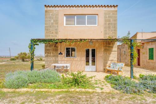 Possessio Sa Barrala Duplex - carbon neutral hotel in Campos