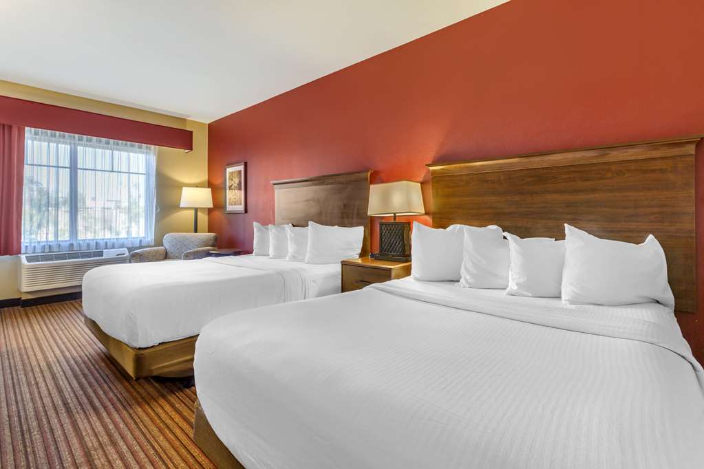 Best Western Plus Chandler Hotel & Suites - photo 3