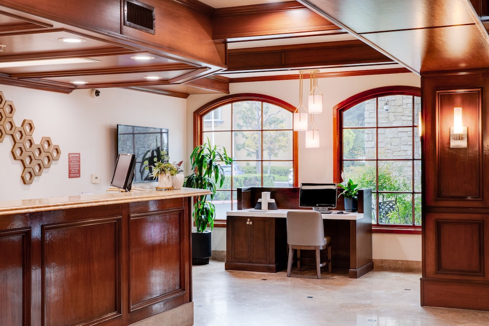 Ayres Suites Mission Viejo Lake Forest - photo 33