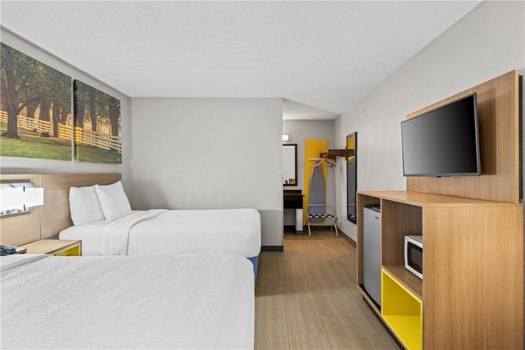 Days Inn by Wyndham Chattanooga Hamilton Place - photo 22