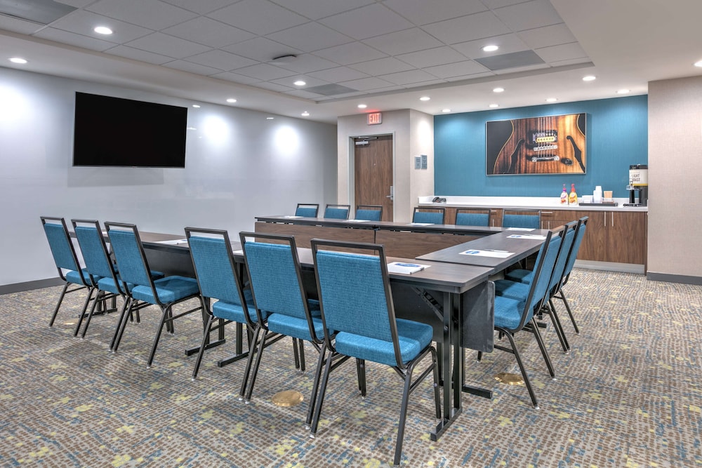 Hampton Inn & Suites by Hilton Port Lavaca - photo 17