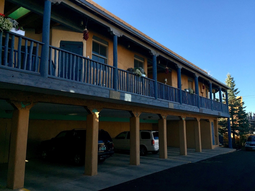 Guadalupe Inn - photo 80