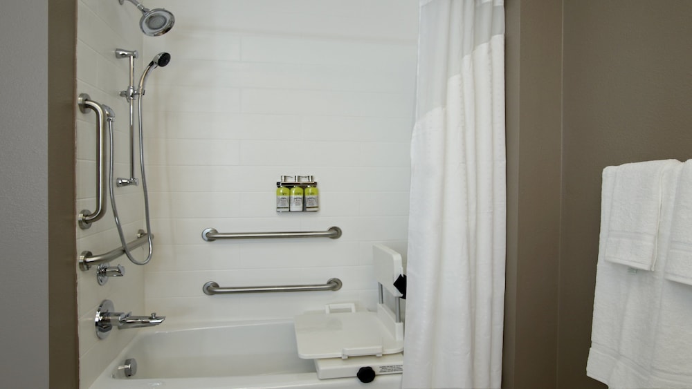Holiday Inn Express & Suites Dallas Frisco NW Toyota Stdm by IHG - photo 19