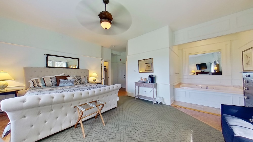 John Joseph Inn - photo 5