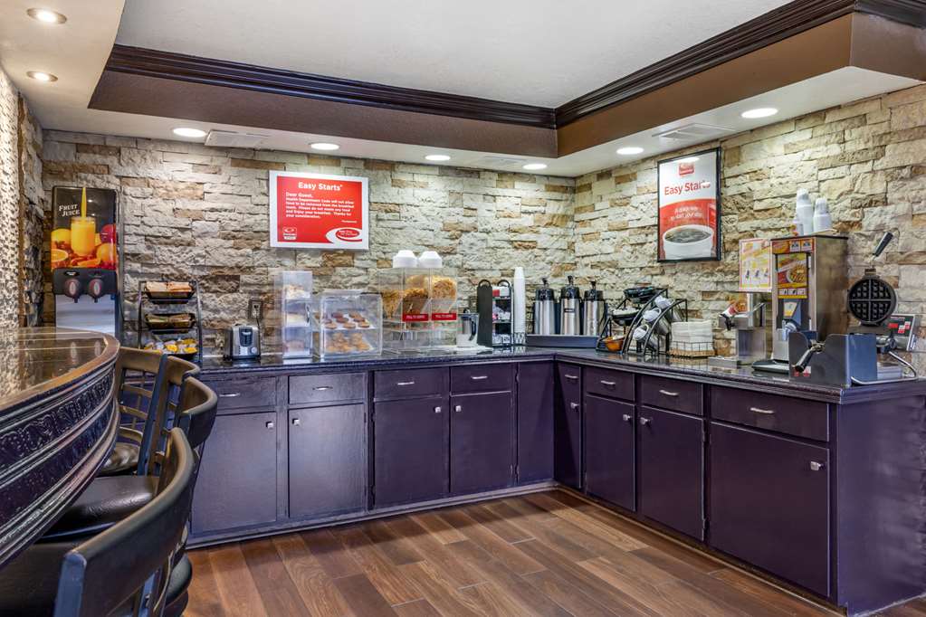 Econo Lodge Rock Hill - photo 21