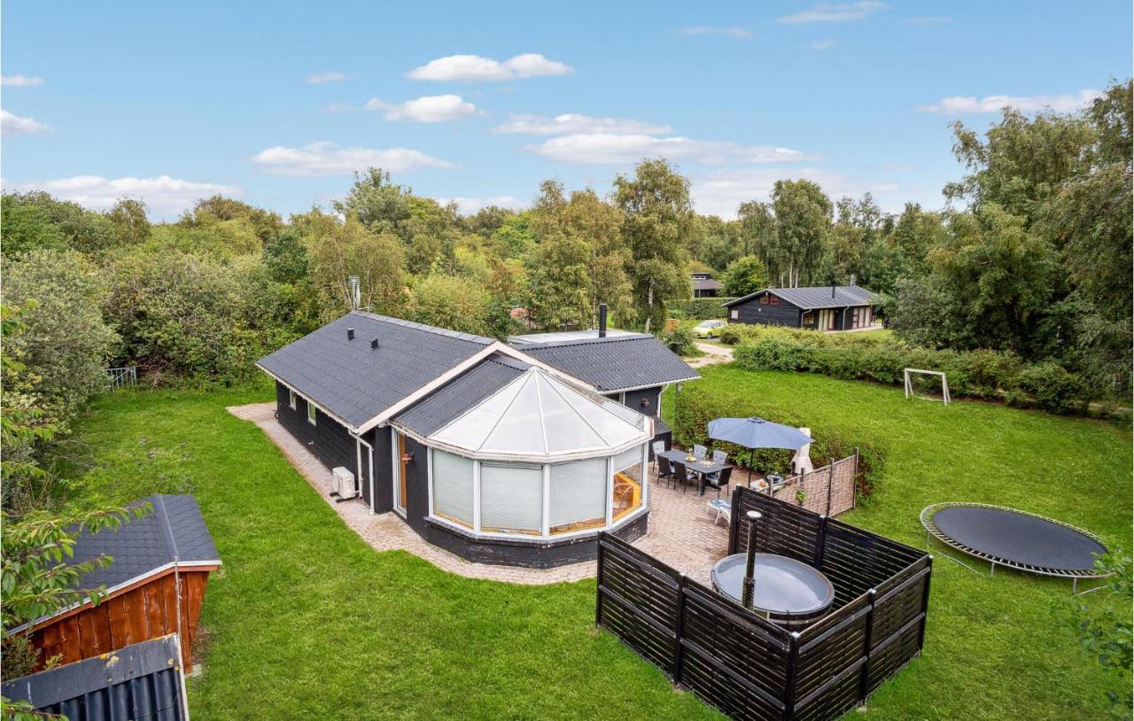 Awesome Home In Ebeltoft With Wifi — 4-Star Luxury Hotel in Ebeltoft, Denmark
