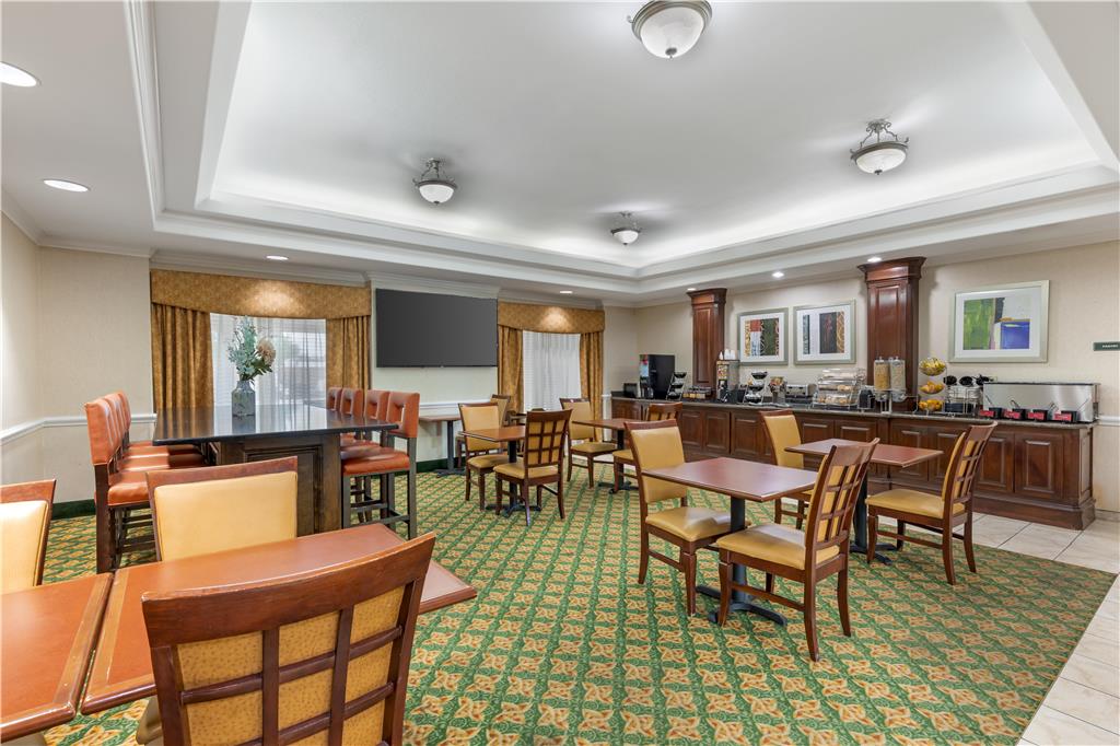 Best Western Plus Waxahachie Inn & Suites - photo 8