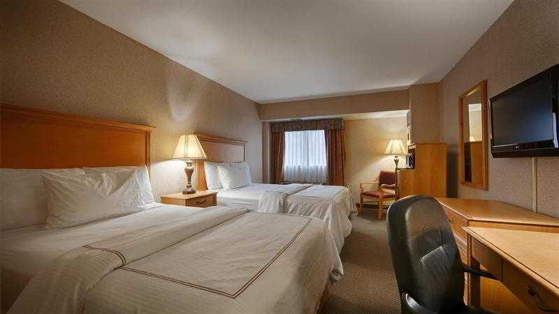 Red Lion Hotel Rosslyn Iwo Jima - photo 16