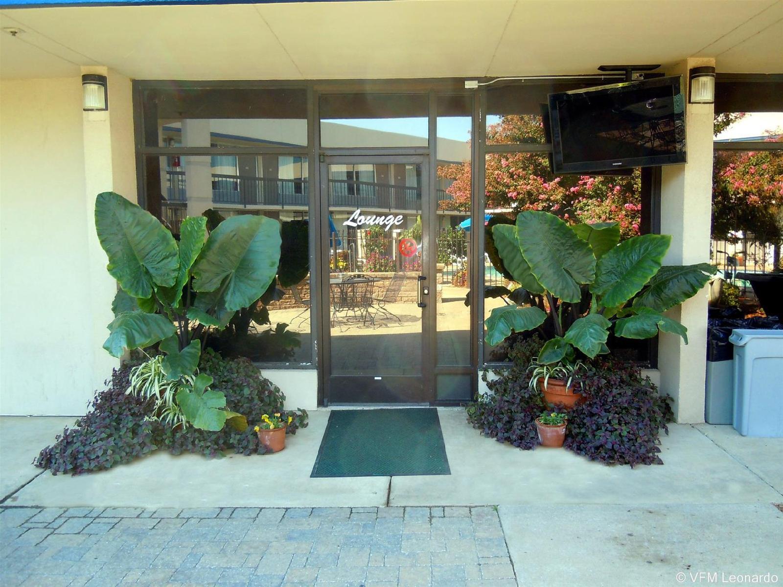 Best Western Dyersburg Inn - photo 4