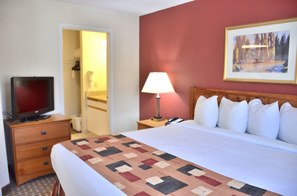 Cresthill Suites Syracuse - photo 9