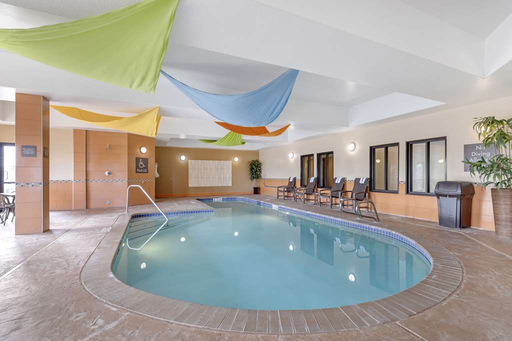 Comfort Inn & Suites Brighton Denver NE Medical Center - photo 44