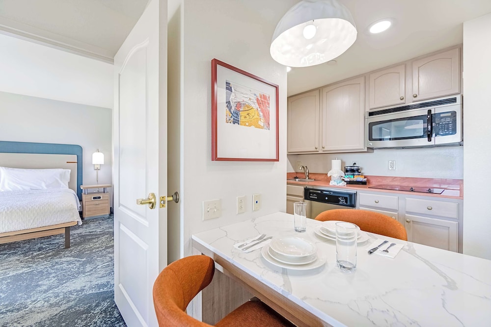 Homewood Suites by Hilton East Rutherford Meadowlands - photo 30