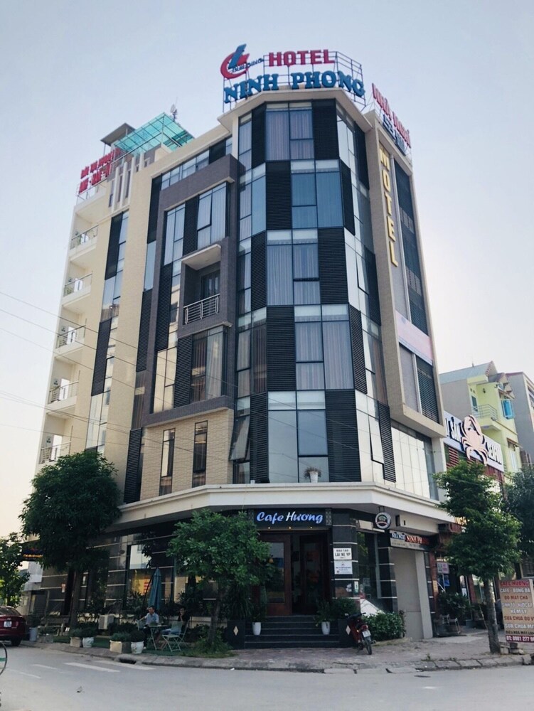 Ninh Phong Hotel in Bac Ninh, Vietnam