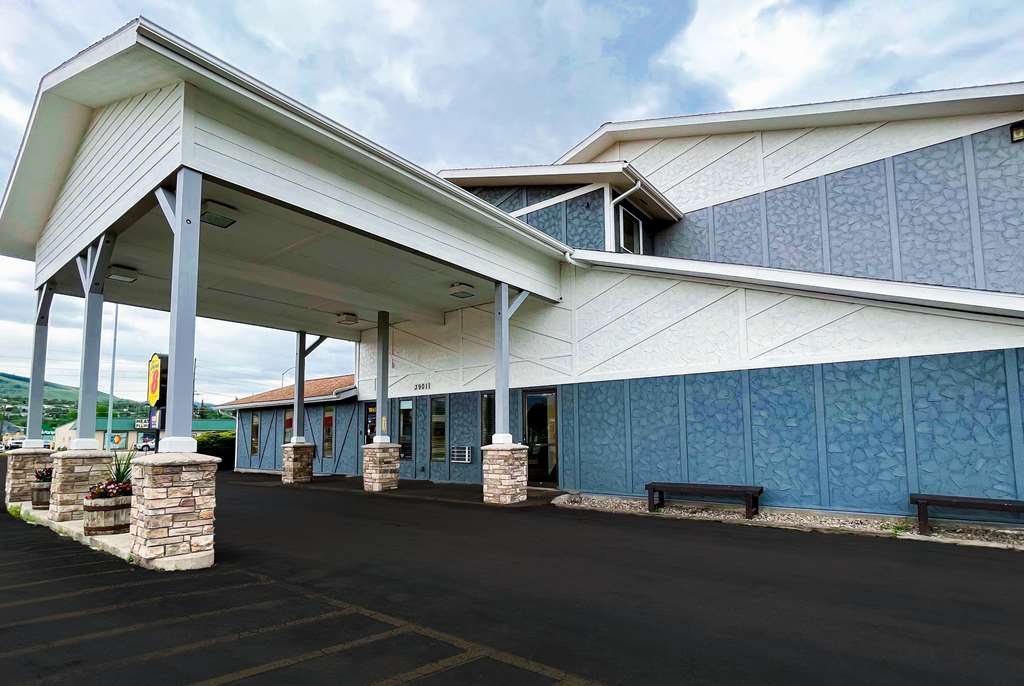 Super 8 by Wyndham Missoula Brooks Street - photo 3