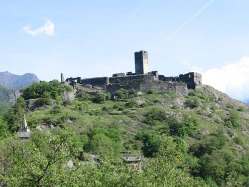 Hotel Castello — hotel in Montjovet