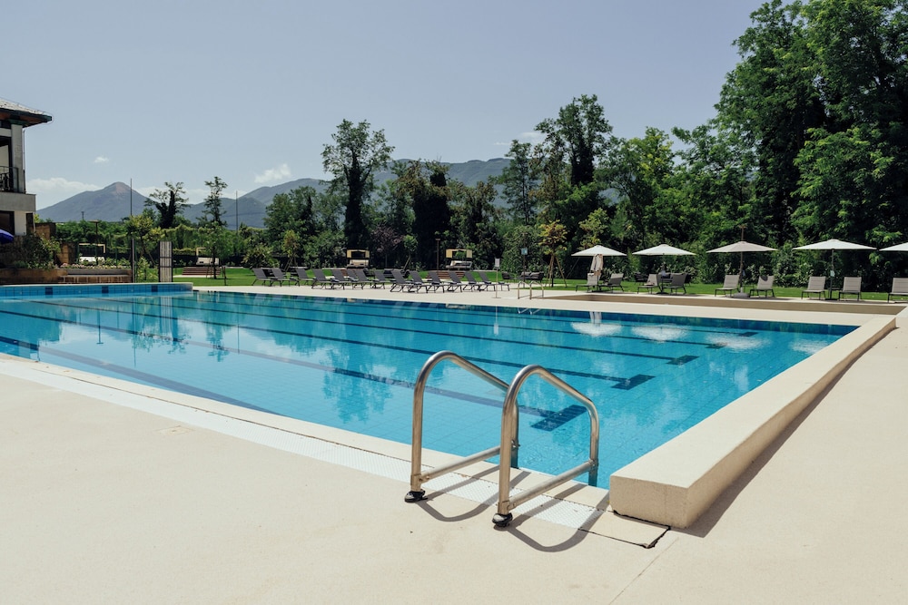 Grand Hotel Telese — 4-Star Luxury Hotel in Telese, Italy