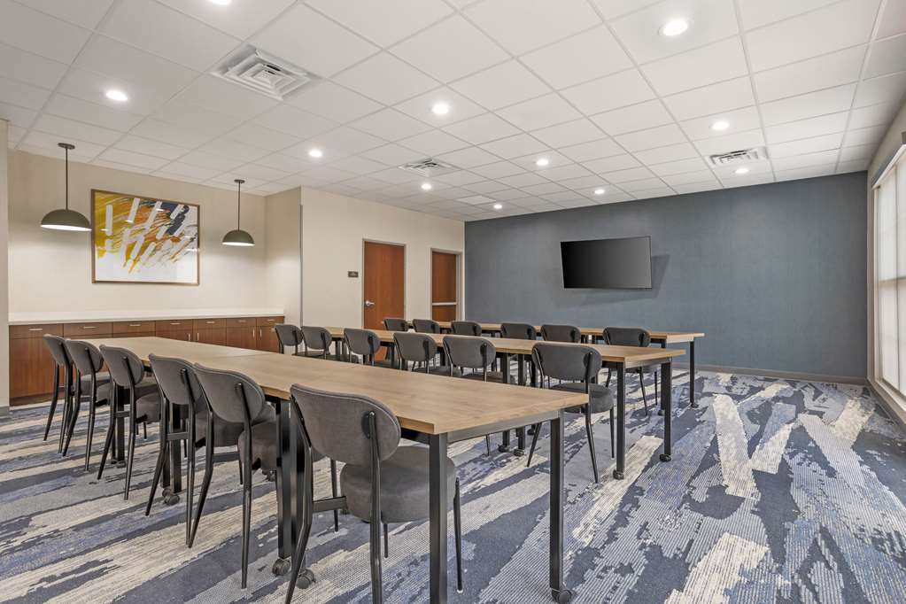 Comfort Inn & Suites Huntsville Near University - photo 30