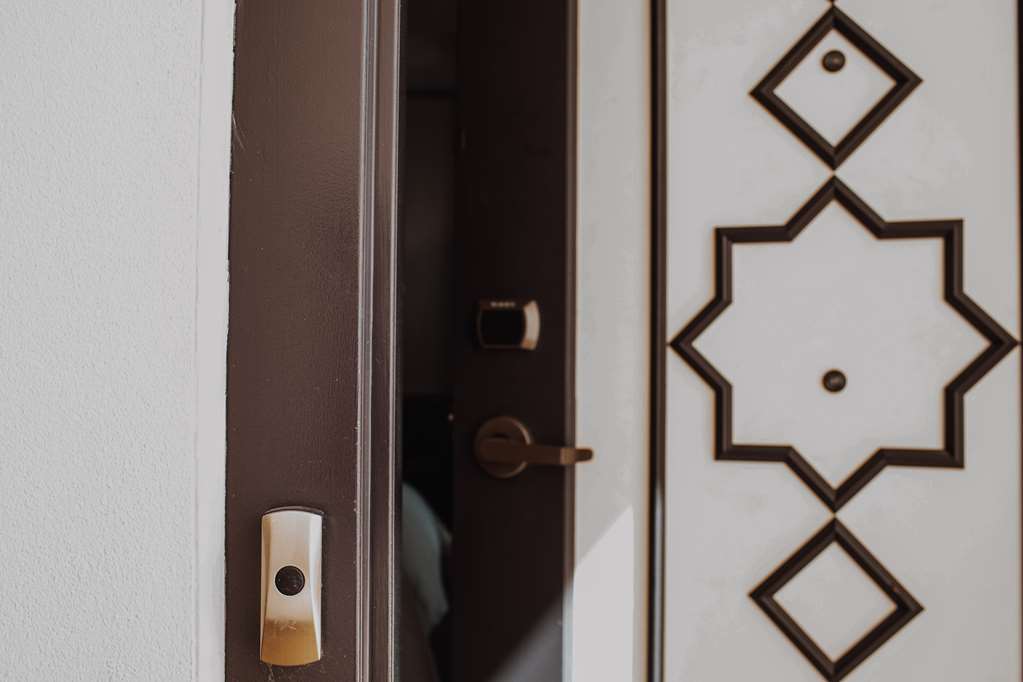 Hotel Californian - photo 13