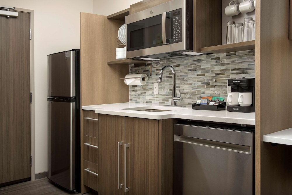 Home2 Suites by Hilton Kenner New Orleans Airport - photo 17