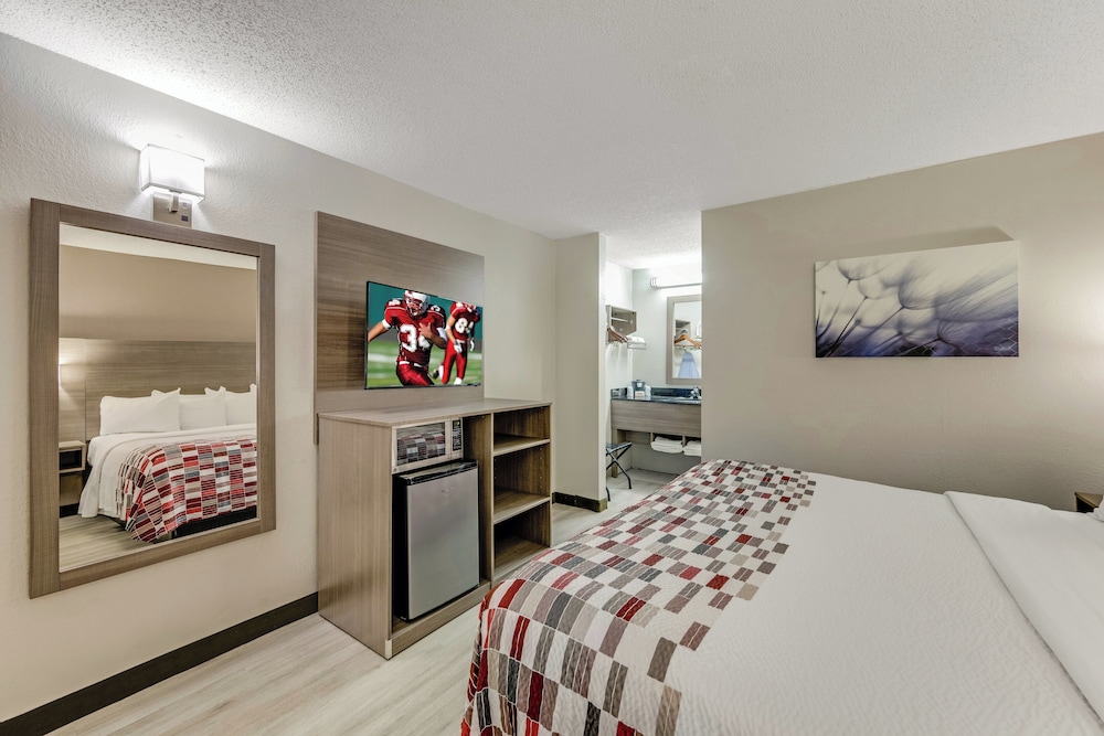 Red Roof Inn Kingsport - photo 8