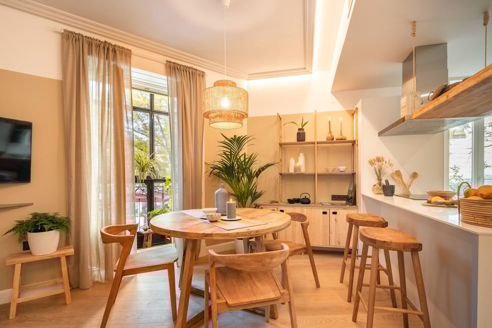 Ora 1 Bedroom in Almagro Salamanca Madrid