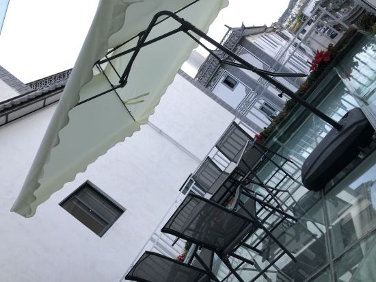 Guoyun Shanju Inn in Dali, People's Republic of China