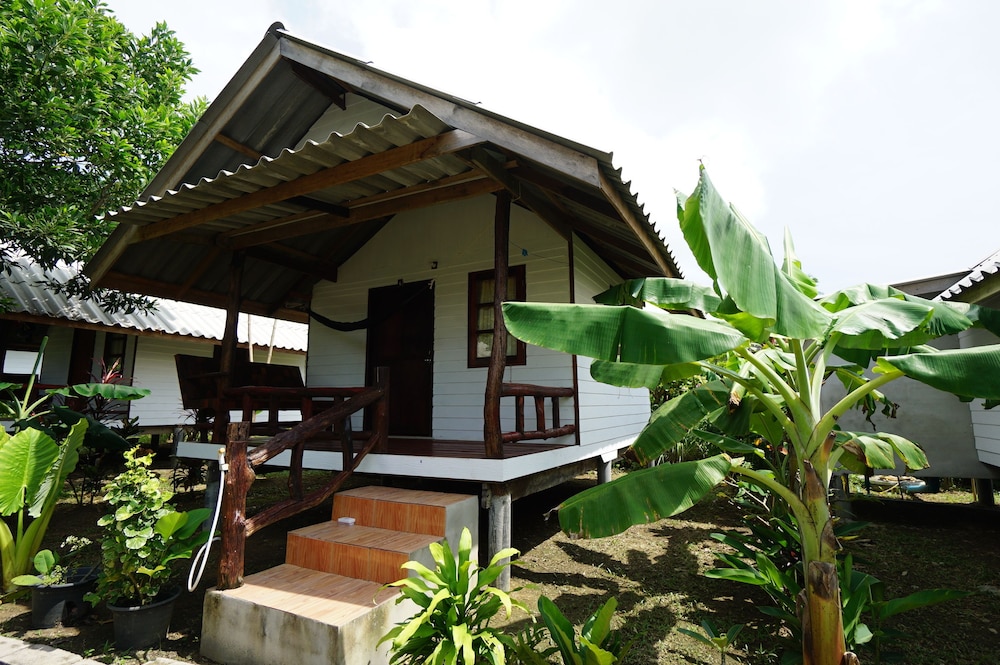 Mookdamun Bungalows in Ko Yao, Thailand