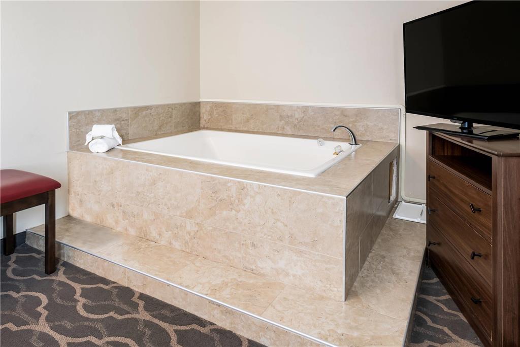 Country Inn & Suites by Radisson Grandville Grand Rapids West MI - photo 29