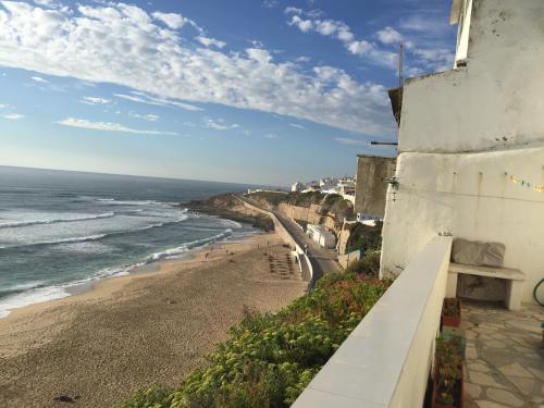 Seafront house above the beach M113 — 4-Star Luxury Hotel in Ericeira, Portugal