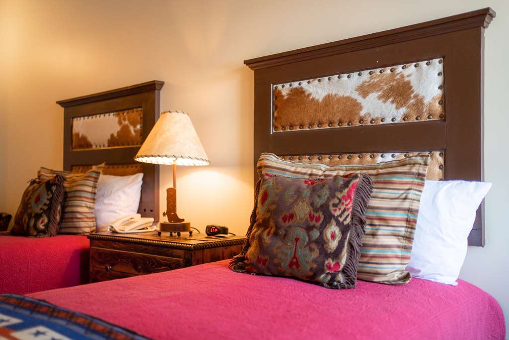 Sheridan Inn B W Signature Collection - photo 14