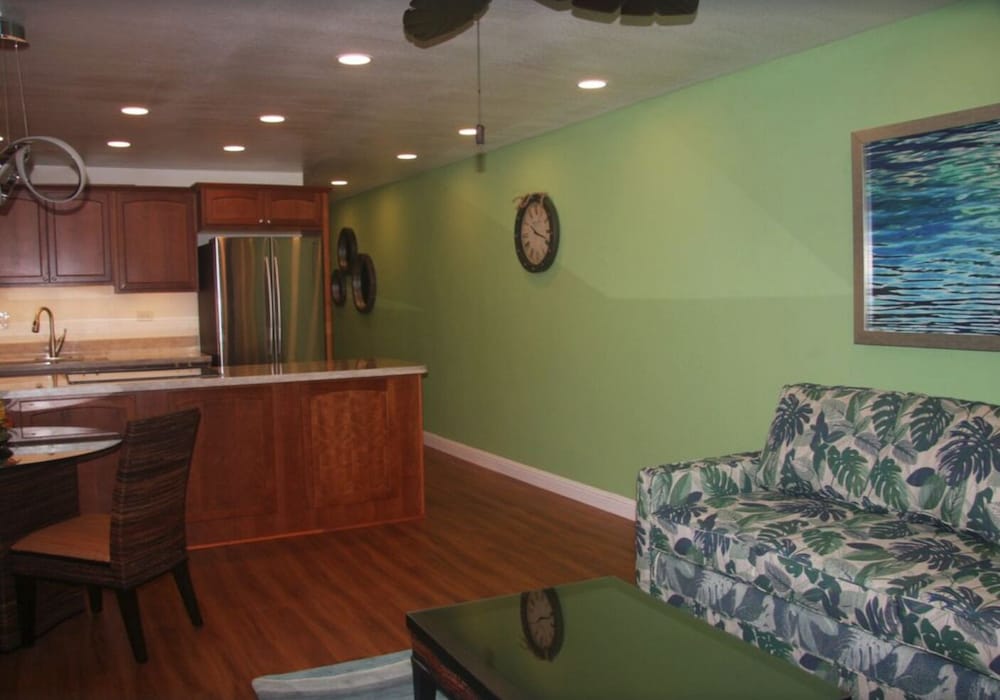 Love & Discover the Place of Your Dreams in 305 Lahaina - photo 4