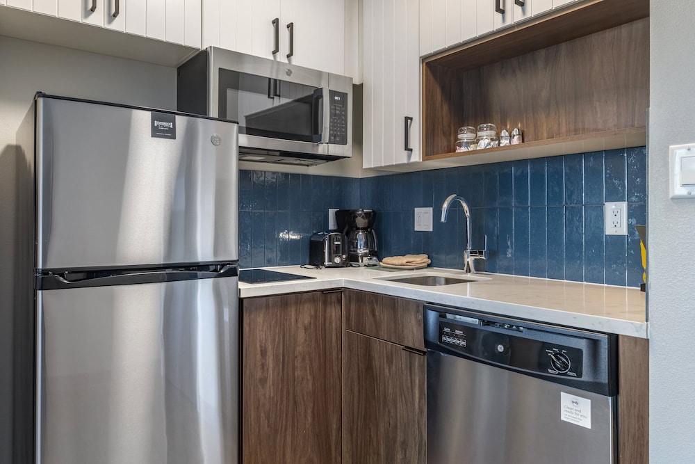 Staybridge Suites Dallas Grand Prairie by IHG - photo 32