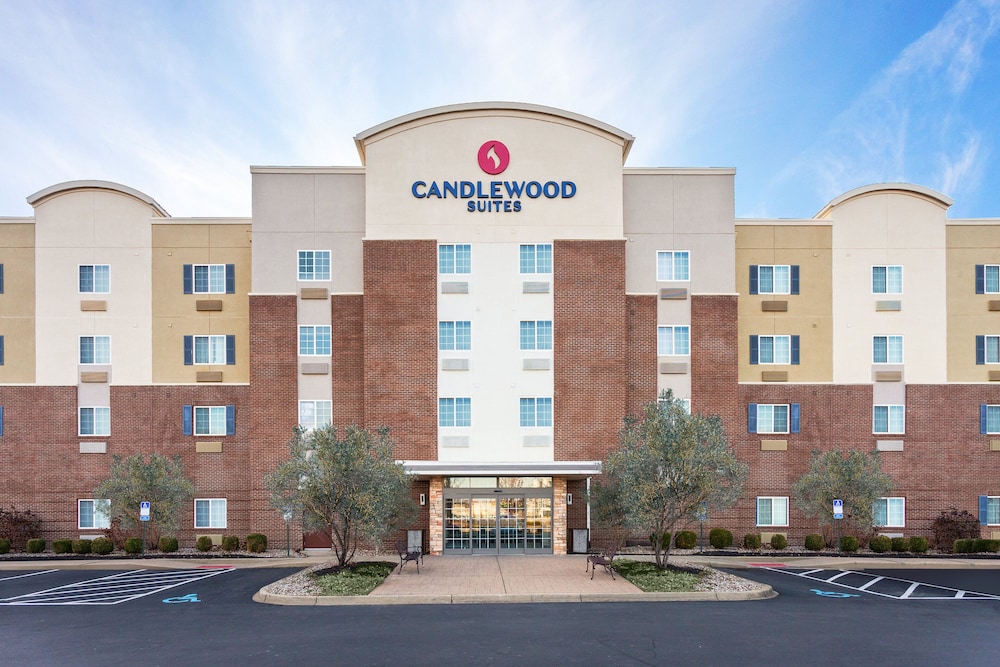 Candlewood Suites Louisville North by IHG - photo 41